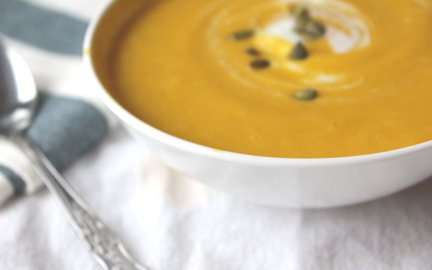 Delicious roasted butternut squash soup with apples