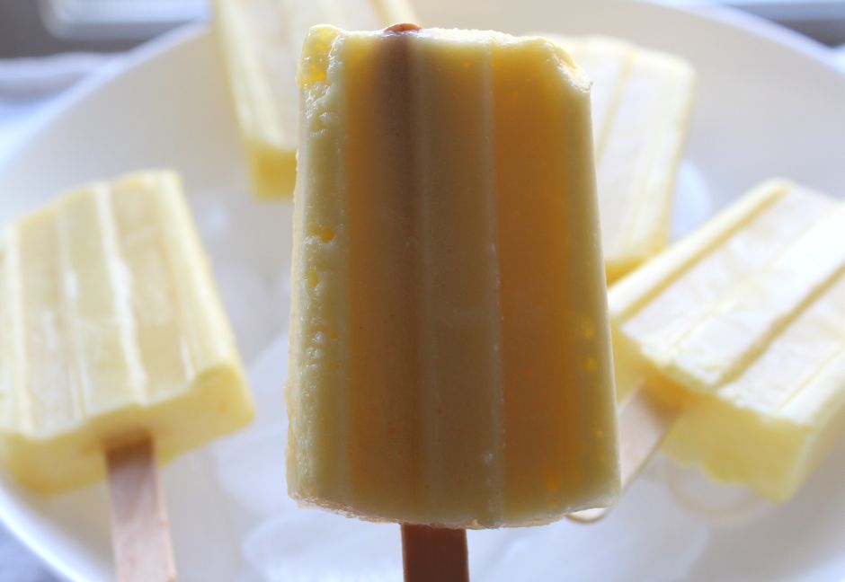 peach and mango popsicles